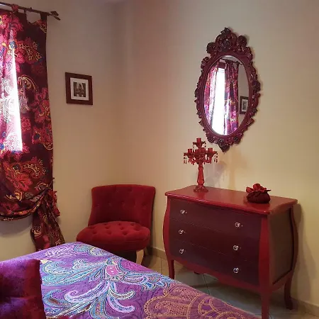 U Melu Grand T3 Rouge En Rez De Jardin Tiuccia