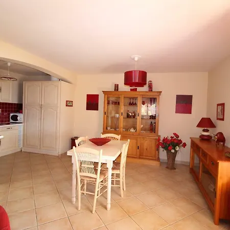 U Melu Grand T3 Rouge En Rez De Jardin Apartmán *