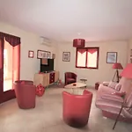 U Melu Grand T3 Rouge En Rez De Jardin Apartmán *