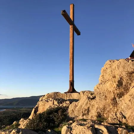 U Melu Grand T3 Rouge En Rez De Jardin Tiuccia