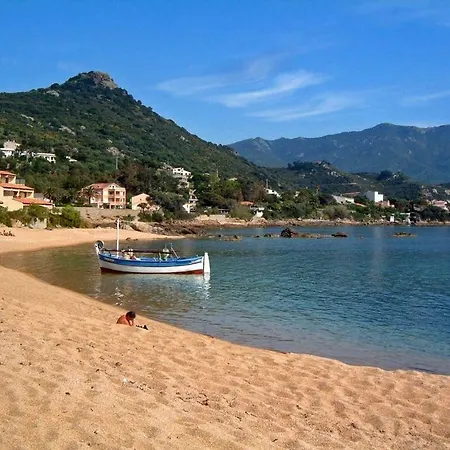 U Melu Grand T3 Rouge En Rez De Jardin 티우시아