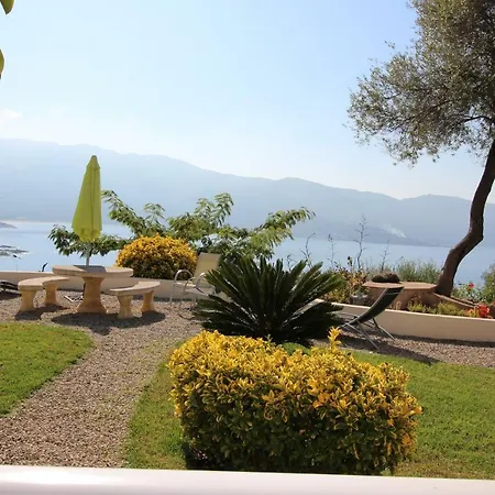 Apartment U Melu Grand T3 Rouge En Rez De Jardin *