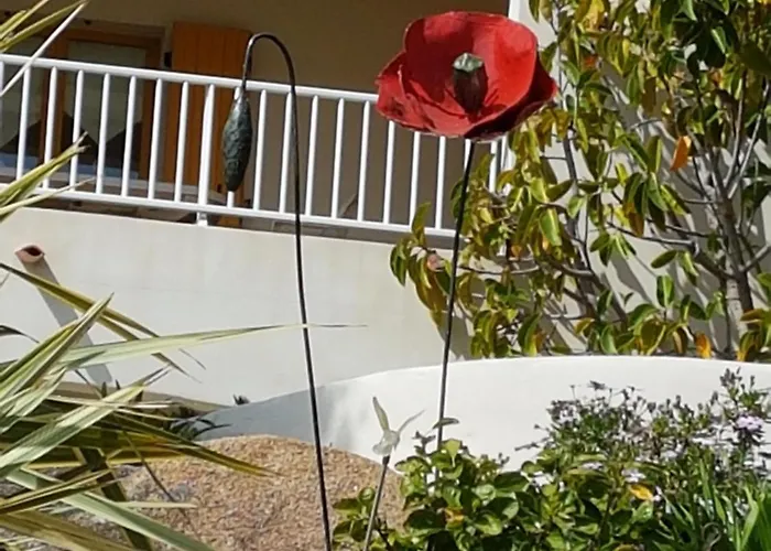 U Melu Grand T3 Rouge En Rez De Jardin Apartman