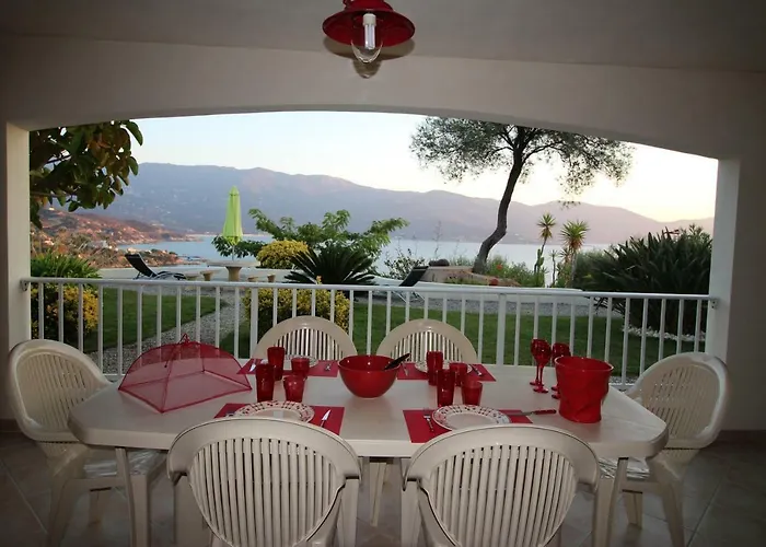 U Melu Grand T3 Rouge En Rez De Jardin *